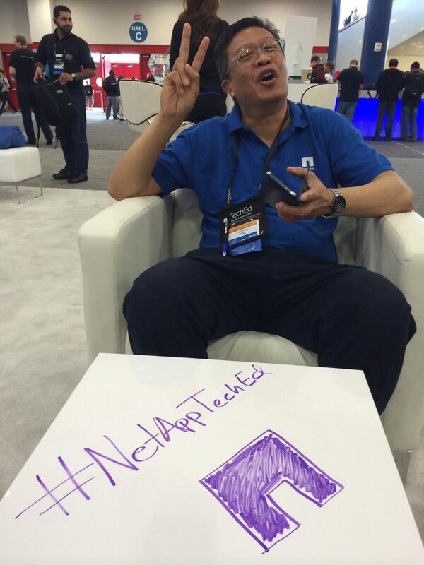 MadelineG331's tweet image. Stop by the NetApp at 3:45 today at #msteched to hear Pat talk about Private Cloud, SQL & Cats #NetAppTechEd