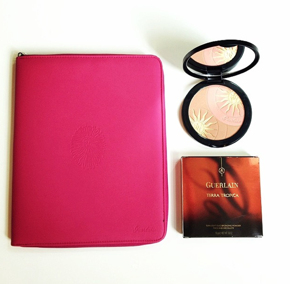 davelackie's tweet photo. Win this Guerlain Terra Tropica Bronzing Powder + iPad case! To enter, follow @davelackie &amp; RT #loveguerlain http://t.co/L6bbHwbr8q