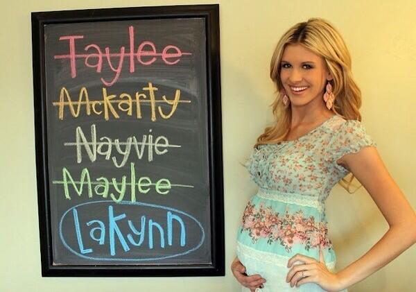 surfborting's tweet image. i Wish 🙏💫 my Parents 👫 had named ME Lakynn 😍😩👏👏👌💯 #BeautifulNames