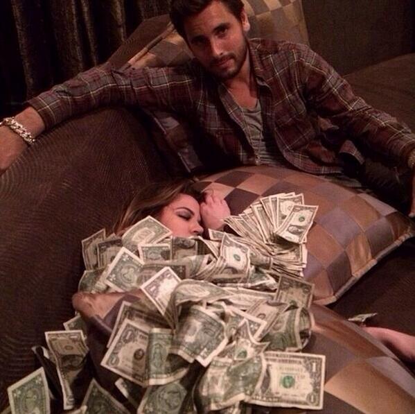 TeenProb_'s tweet photo. "babe I'm cold" http://t.co/5ZBzMV3atX