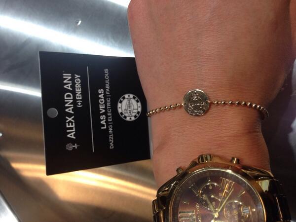 Fitlifegoodlife: Loving my new Buddha! @alexandani @ShiDubz #MagentoImagine http://t.co/MqfHdbrn6J