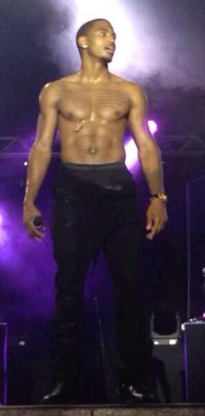 cannamom22's tweet image. Bae 😍😍😍😍❤️❤️❤️❤️ 
Take me back to gradbash puhhhleaseeee!!!! #TreySongz #GradBash2014