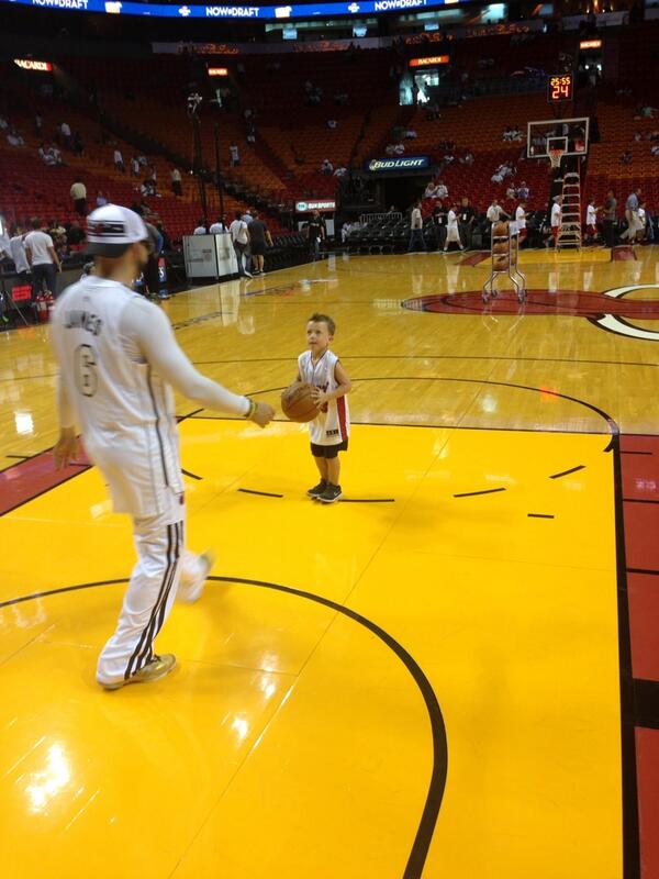 BirkMatt's tweet photo. Next #PrettyMuchBestDayEver #FatherSonMemory http://t.co/Xs3qKeEvP9