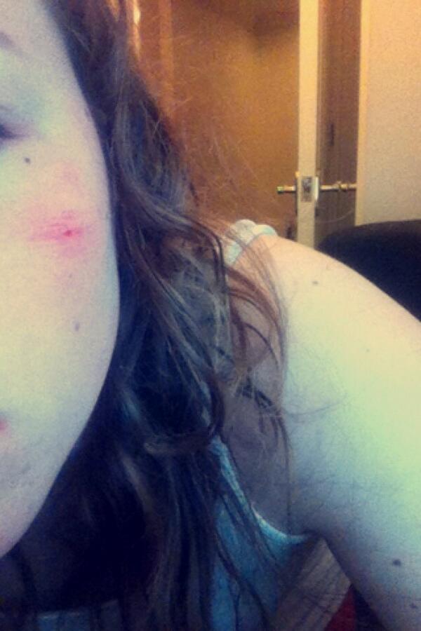 nicolewalker_73's tweet image. Stupid cats! #3ofthem 🐱🐱🐱