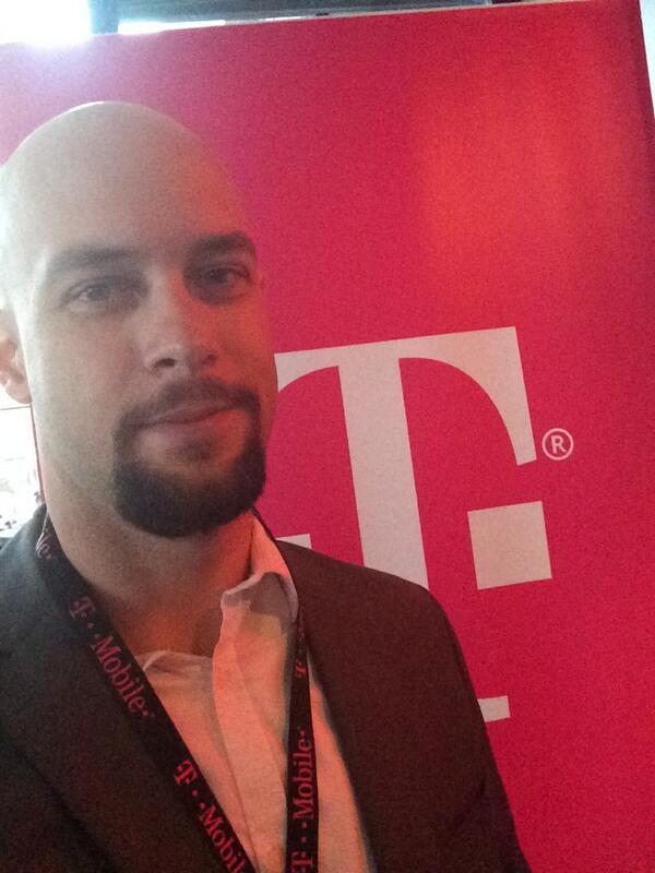 SirNoyes's tweet photo. @TMobileB2B http://t.co/doNywvTJ30