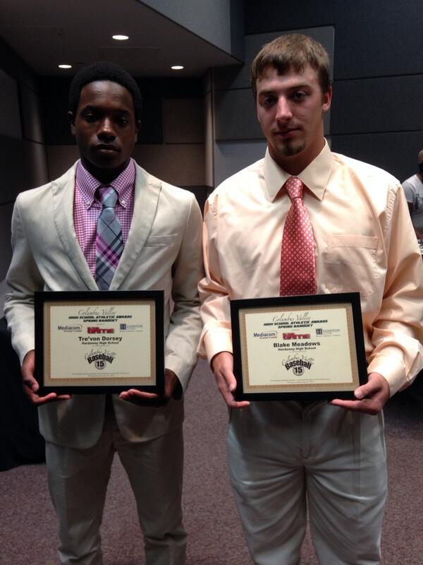 cgilstrap14's tweet photo. In The Game Magazine banquet with Blake Meadows and Tre'von Dorsey! http://t.co/jQjto4K9Ex
