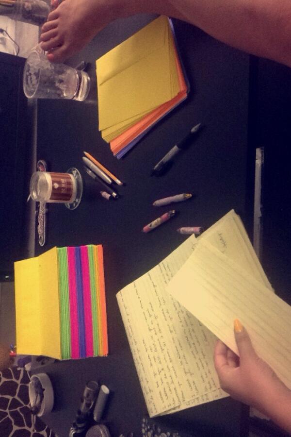 HaleyReinhart's tweet image. Stacks on stacks!! Workin hard on these perks babies.😁 #ShowMeYourMoves #Lyrics #SpiceUpYoLife #Xoxoxo