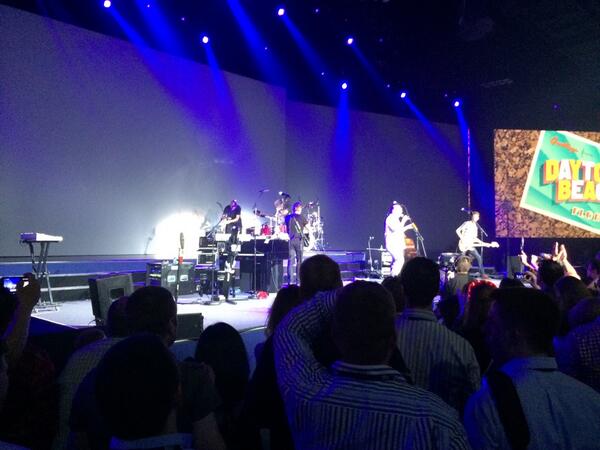 Slyoungone's tweet photo. Bare Naked Ladies at Smarter Commerce! @RosettaMktg #SmarterCommerce http://t.co/4BWb26SInM