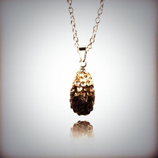 SparklyAu's tweet photo. Silver black and white clusters crystal necklace only $9.99 http://t.co/TkdJbpQkRZ http://t.co/kAmIeksDLk
