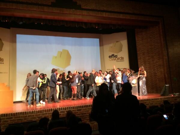 phdcolombia's tweet photo. Y mejor agencia del año @SanchoBBDO  #Movernosmueve http://t.co/3HYZMQIfoL