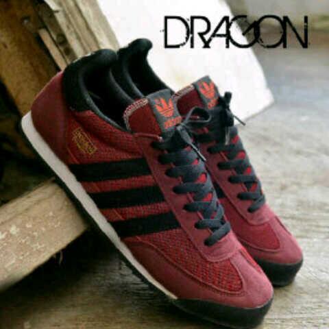 JNStore_id's tweet photo. Adidas Dragon Vietnam | Kode: ADDD-1354 | Size: 39-43 | 200rb http://t.co/DHl60yAkrp