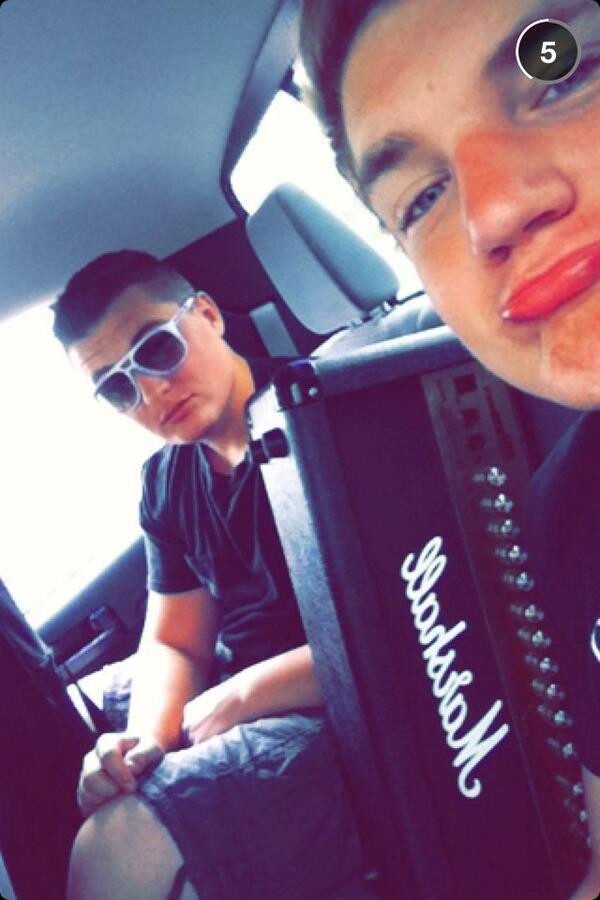 TylerStassi's tweet image. We rockin out!! #LookOut