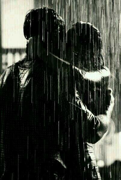 사는동안 사랑할 수 있을때
아주 마니 사랑해야지
언제 떠날지 모를 세상에서
내게 주어진 시간의 끝까지
아낌없이 사랑해야지
만남의 인연이 숙명이라 
여기며 후회없이 사랑해야지

세상의 단 하나 
우리만의 사랑을.