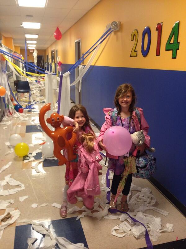 amy_sopher's tweet image. Um....I just got to school.... #hgcs2014