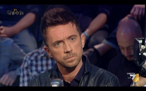 AndreaScanzi's tweet image. Questa è la faccia che avevo ieri mentre parlava Formigoni #lagabbia