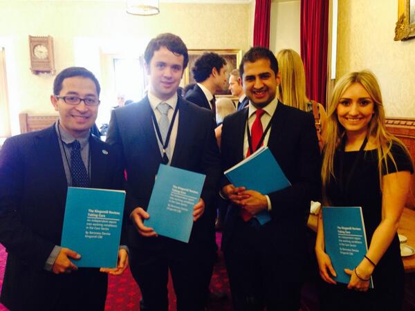 Our MD <a href="/bobpadron/">Robert Stephenson-Padron OBE 🇺🇦</a> w/the awesome <a href="/KingsmillReview/">Kingsmill Review</a> research team from <a href="/PwC_UK/">PwC UK</a> &amp; <a href="/LSEpoliticsblog/">LSE British Politics and Policy</a> We were happy to help!