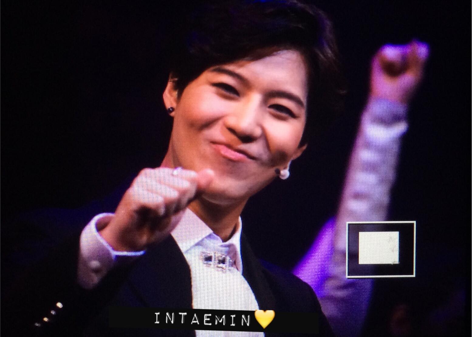 BnqjSyfCYAAztAt.jpg:large