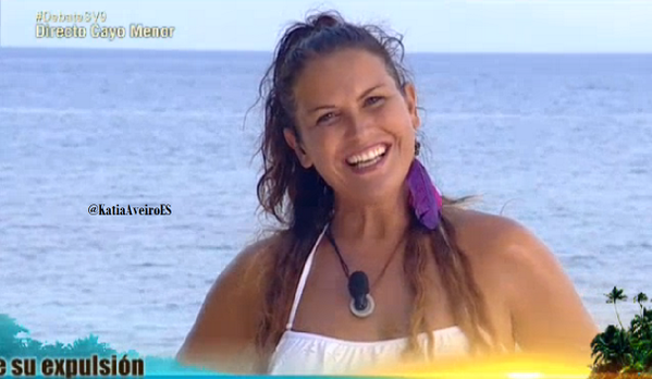 KatiaAveiroES's tweet photo. Echábamos de menos esa sonrisa infinita de @katiaaveiro guapa! http://t.co/dPQwnzLH2K