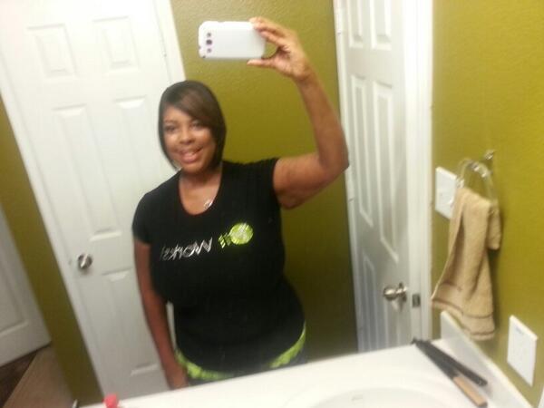 @ItWorksGlobal FIRST...let me take a selfie! #MoreActionMay #BOOM #ltWorks