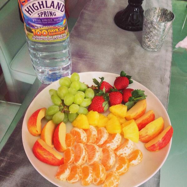 Atiffney's tweet photo. Preworkout paleo style 😍 #paleo http://t.co/yKSQp449lM