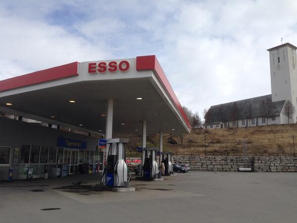 LageRolstad's tweet photo. Heaven or Hell ? #weekoftheshop http://t.co/GfX1VMutdd