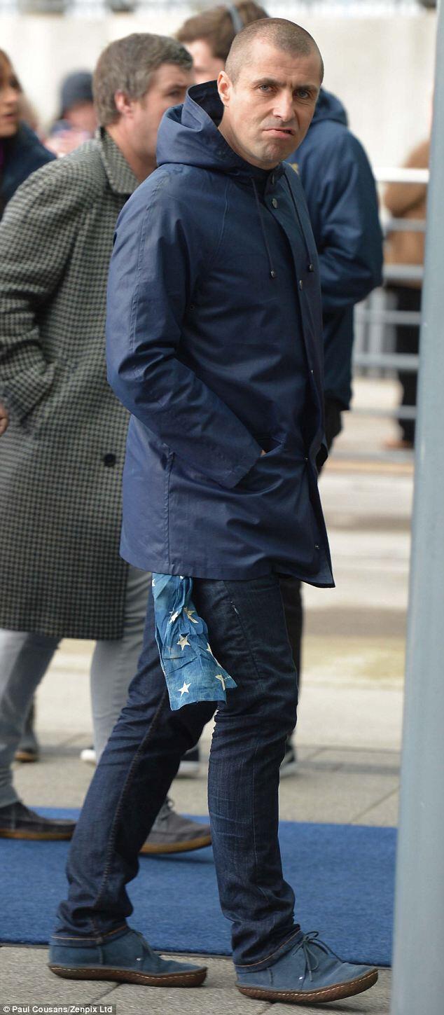 Liam Gallagher Wears on X Liam Gallagher wears A.P.C. Waxed British Raincoat Blue http t XIa6ZIYFB3 http t GeUt098DlO X