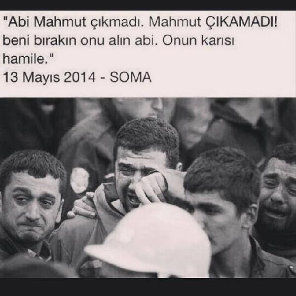raprup's tweet photo. #GünKömürKarası #Acımızınnedenisoma #MilliYastayızBaşımızSağolsun #SiyasetDeğilYasZamanı #SOMAyaYardımŞehitlereDua http://t.co/nmc90cEN6U