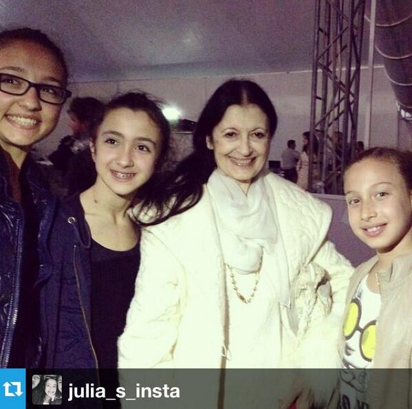 Un'altra bella foto di partecipanti a <a href="/romaindanza/">ROMAinDANZA</a> con #CarlaFracci #romaindanza