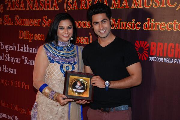 Embedded image permalink