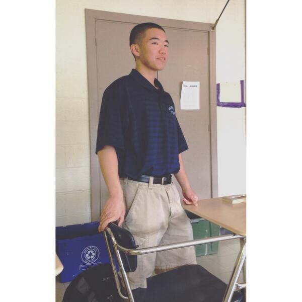 tiffanyyjoy's tweet image. Snazzy outfit lee #prepbox #whsstaff @DanielSonn623