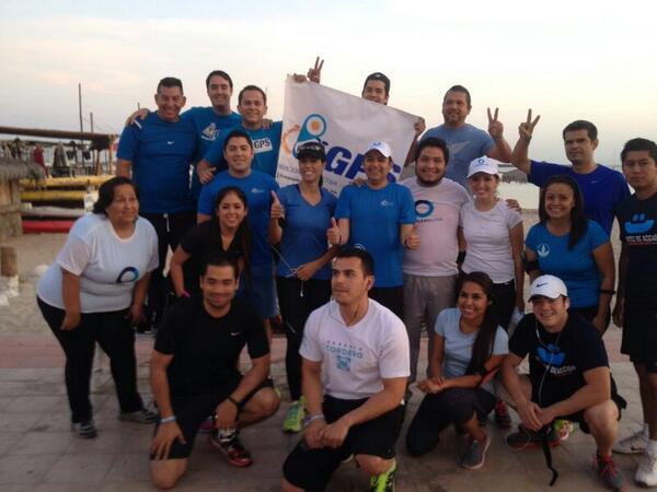 ECACOMANDANTES's tweet photo. CordeRunners en La Paz!!!!! Este 18 de mayo #GanamosConErnesto http://t.co/TiSkmmduia