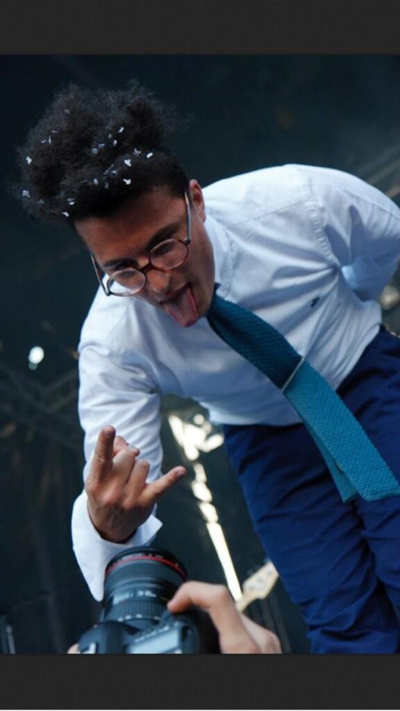 RedJed7's tweet image. @TwinTwinOhYeah Not quite Gene Simmons, but you're working it, Lorent! #itstimetorock