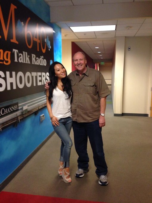 I'll be on the @billhandelshow at 7:30amPT on @KFIAM640 !! http://t.co/OaSXlSM8pw