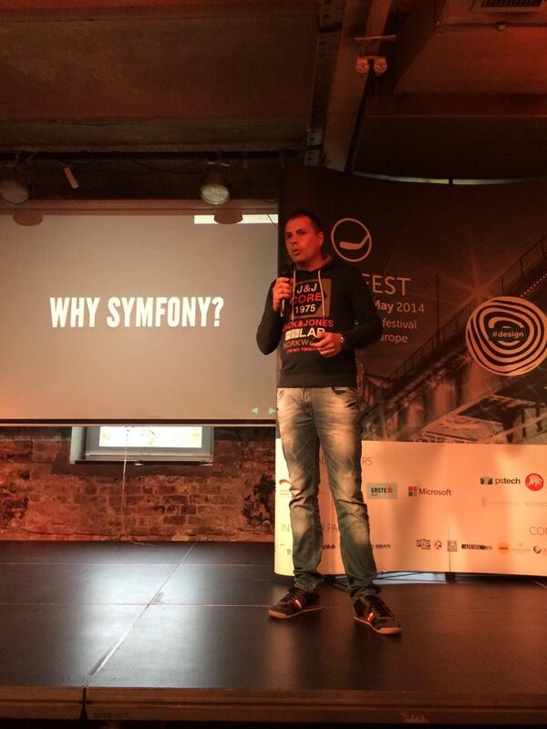 tihomiropacic's tweet image. .@vladapopov na #StartitFest ispred @PHPSrbija prica o #symfonyphp