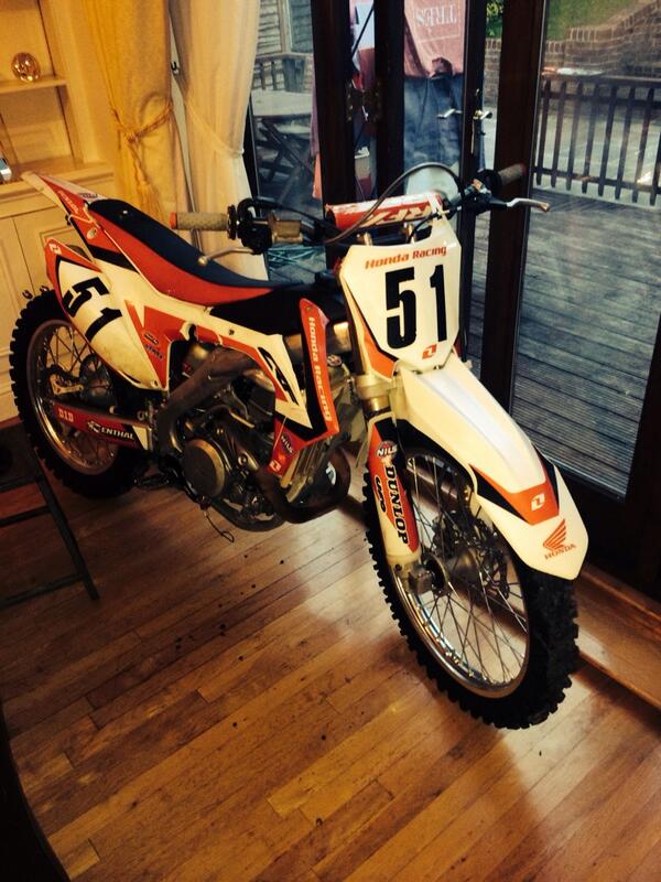 cordingleysam97's tweet photo. Hey @AlbyWightman, your bikes looking perfect for the weekend! http://t.co/0eMSp0wHeJ