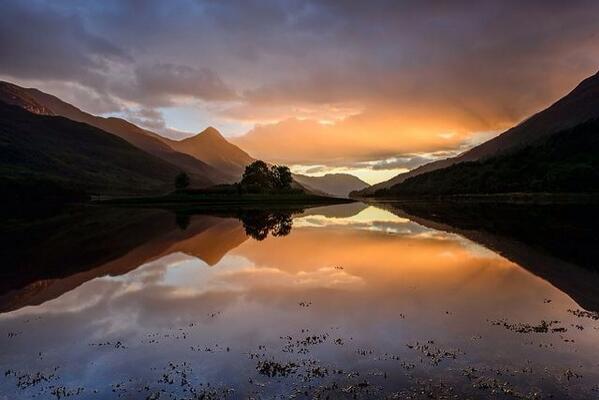 thehighlandway1's tweet photo. If you want to see it you have to walk the walk... #WHW http://t.co/PCy3UMQKPt