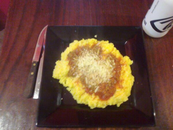 RodrigoDearmas's tweet photo. Polenta es lo que se necesita. #hoyseentrena http://t.co/B5uJcISOpC