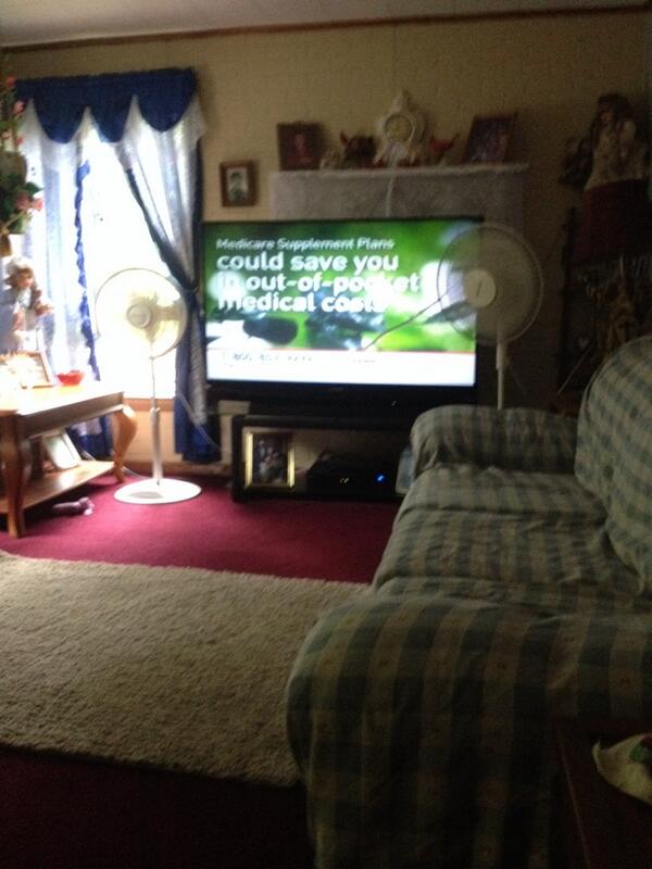 bellco's tweet image. 16 inch Mitsubishi TV works great asking $600 call 606-248-9499 for info