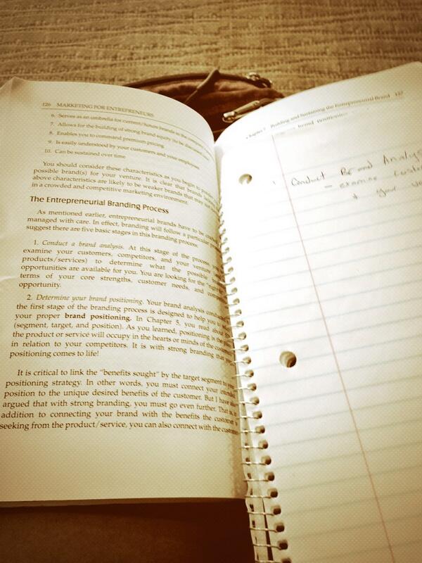 JiannaCat's tweet image. Marketing for New Ventures . #lasttest #imabuisnessman