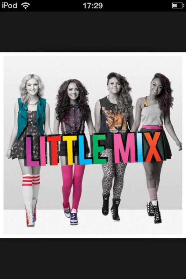 irisottro's tweet image. Leurs albums ;P