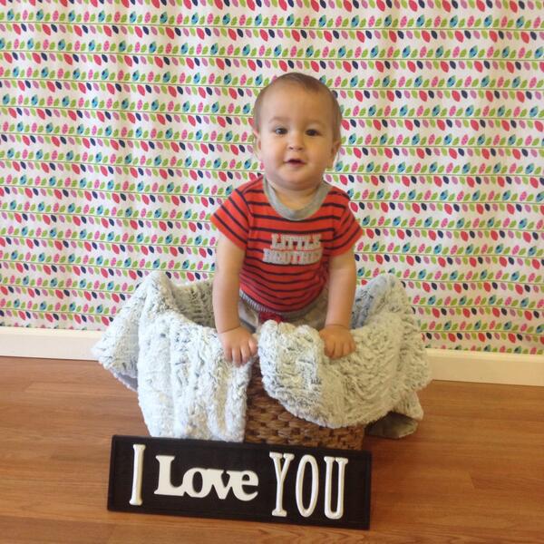 MySnappyStudio's tweet image. Drop in for some creative photos! We are here until 6pm. #Columbus #smallbusiness