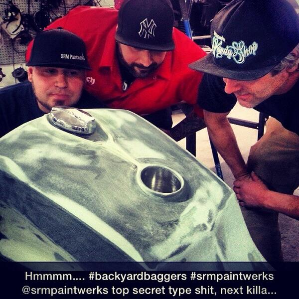 SRMPaintwerks's tweet photo. Check out #bikerlive Monday night @9:00 to see the build from BYB/SRM @backyardbaggers #bagger #bigwheelbagger http://t.co/RURlv1VYJn