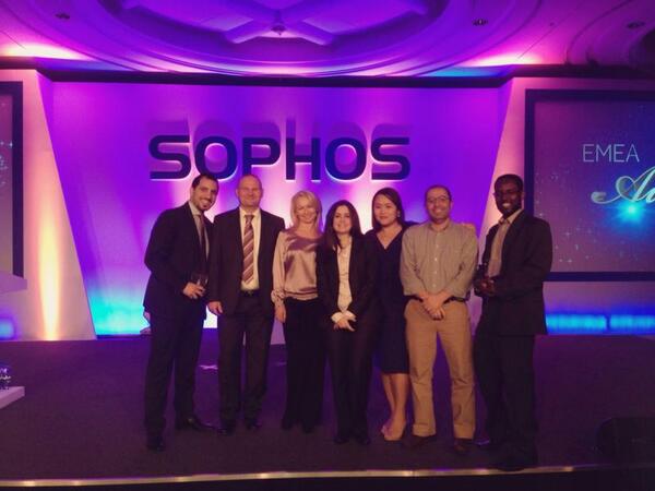 ehalablex's tweet image. #sophospc