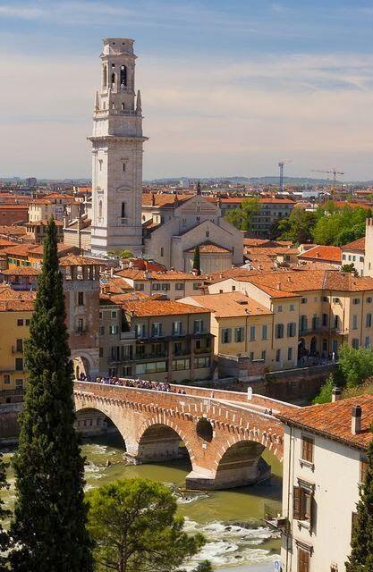 RominaCentro's tweet photo. Verona, lugar que nos inspira a seguir cocinando para ustedes. http://t.co/qa5vu6nslM