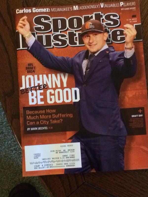 crelljohns's tweet image. Are you freaking kidding me! #johnnybackup #cancelmysubscription