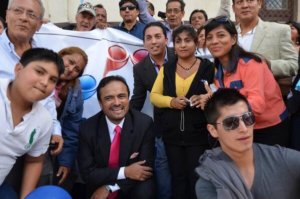 elcarrascoc's tweet photo. Gracias a la linda gente de @Participa62 #Guayaquil por su presencia en la posesión. ¡Seguimos creciendo! http://t.co/nBnXZsTepm