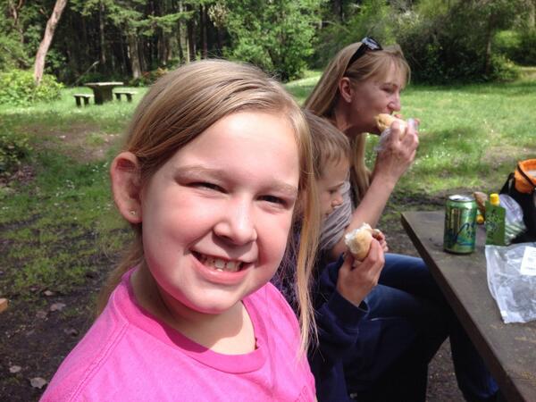 JonStaffenhagen's tweet photo. Had a awesome day they my little girl Emily at the state park!! Love you baby http://t.co/iOqQfkZghq