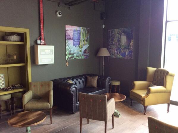 GwenCrawford's tweet photo. Chill out zone in our new Green Cafe! #yumyum http://t.co/HGjHO0KTKZ