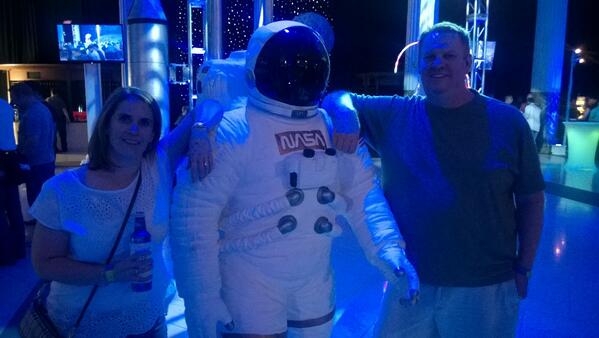 SQLStorage's tweet image. Partying at #msteched closing party with the #netappteched team, @sqlstorage, @jenniferjedgell and an astronaut!