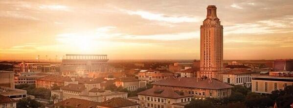 PrettyColleges's tweet photo. University of Texas http://t.co/hrjF51TaWr